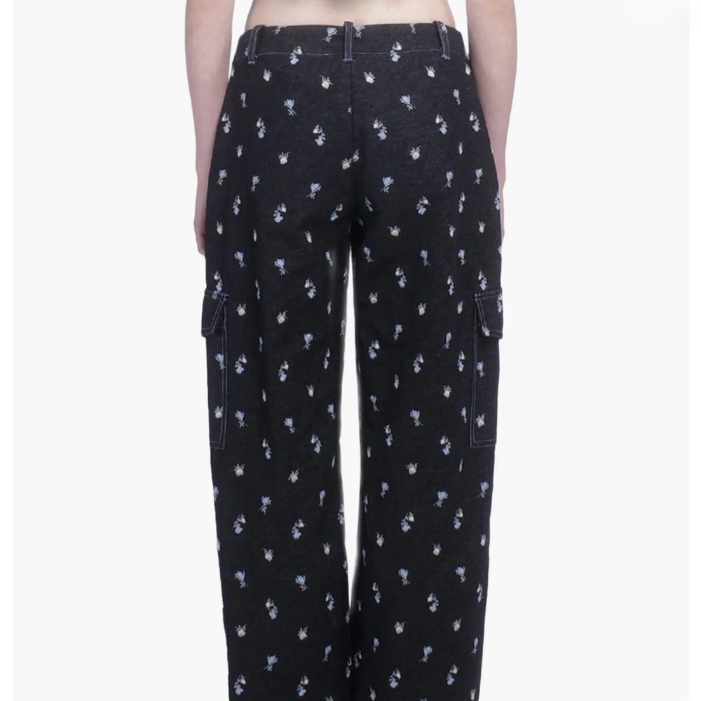 Anna Sui Denim Embroidered Roses Cargo Pants (NWT) - Picture 2 of 10